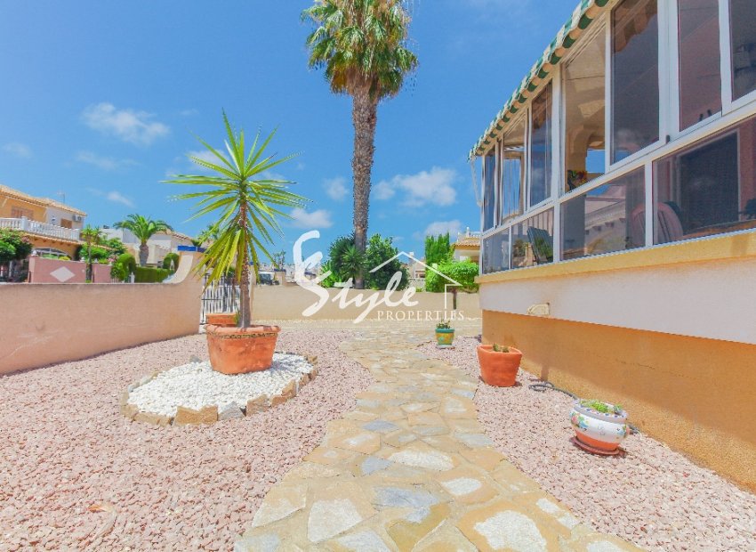 Resale - Villa - Playa Flamenca