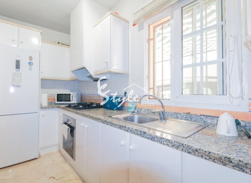 Resale - Villa - Playa Flamenca