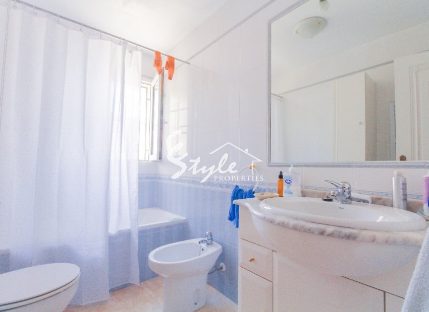 Resale - Villa - Playa Flamenca