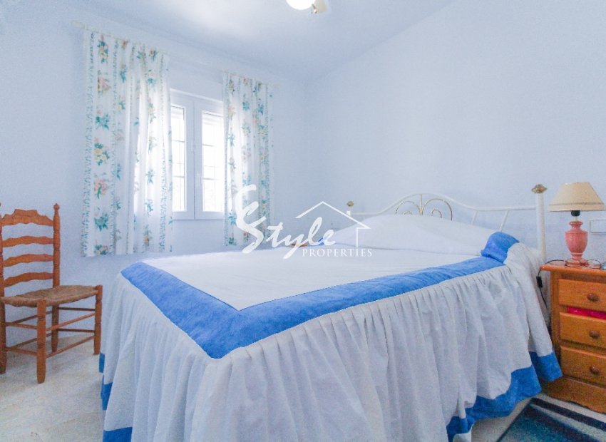 Resale - Villa - Playa Flamenca