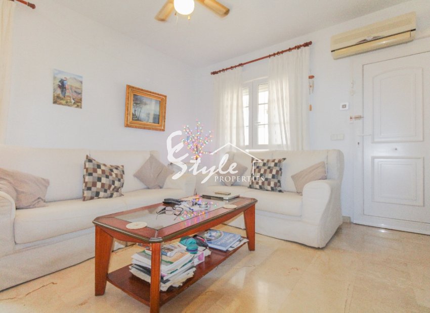 Resale - Villa - Playa Flamenca