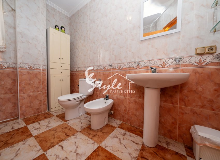 Resale - Villa - Playa Flamenca
