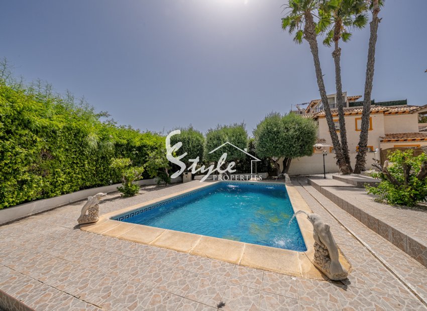 Resale - Villa - Playa Flamenca