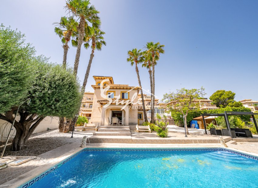 Resale - Villa - Playa Flamenca
