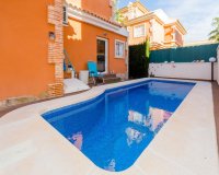 Resale - Villa - Playa Flamenca