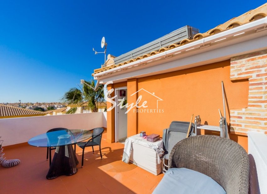 Resale - Villa - Playa Flamenca