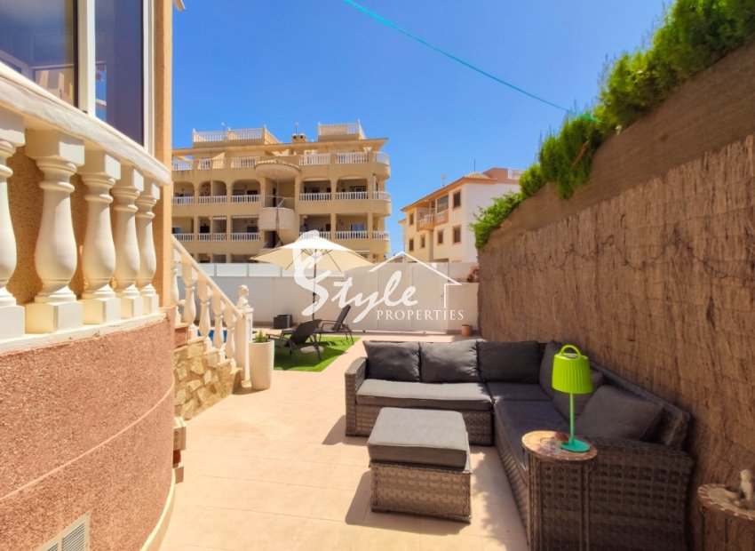 Resale - Villa - Playa Flamenca