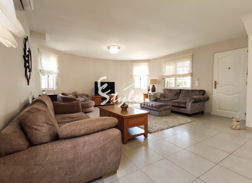 Resale - Villa - Playa Flamenca