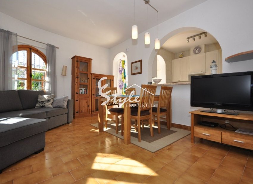 Resale - Villa - Playa Flamenca