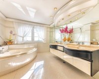 Resale - Villa - Playa San Juan