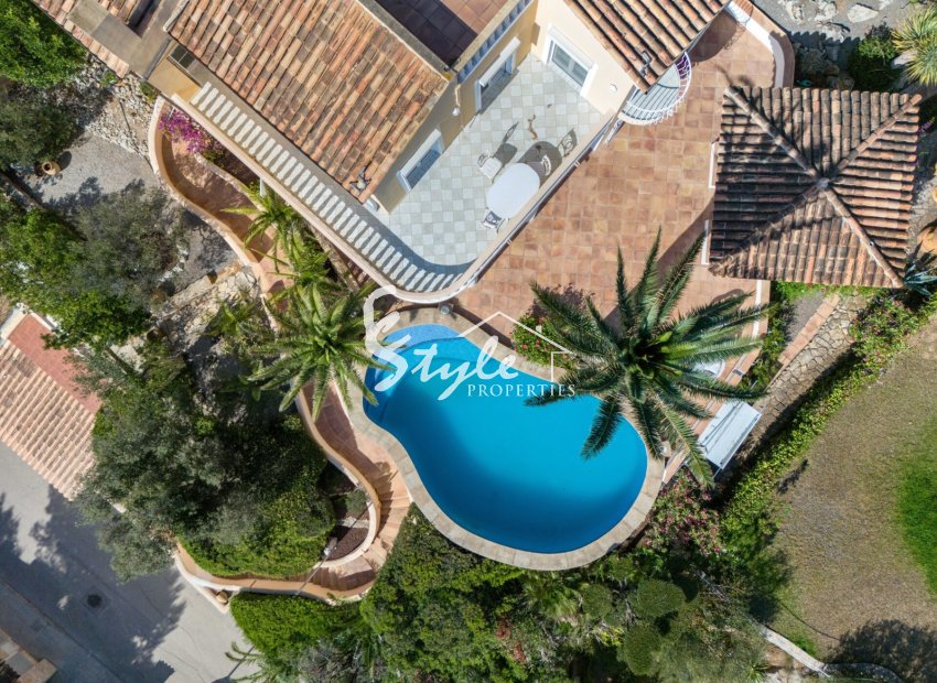 Resale - Villa - Port d'Andratx - Andratx