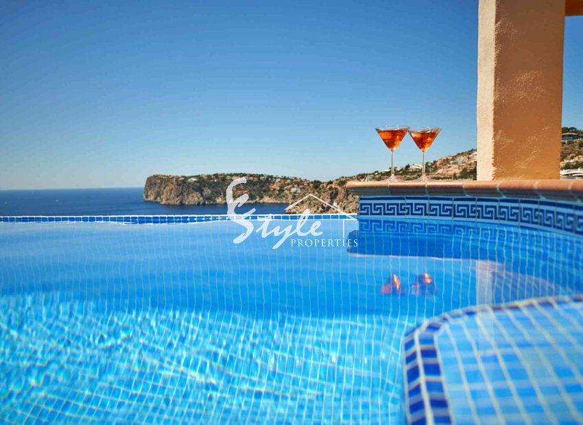 Resale - Villa - Port d'Andratx - Andratx