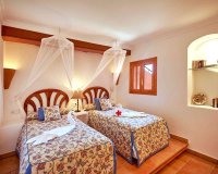 Resale - Villa - Port d'Andratx - Andratx