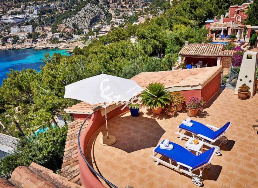 Resale - Villa - Port d'Andratx - Andratx