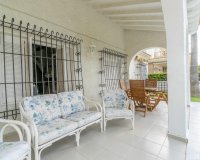 Resale - Villa - Punta Prima