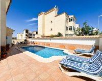 Resale - Villa - Punta Prima