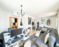 Resale - Villa - Punta Prima