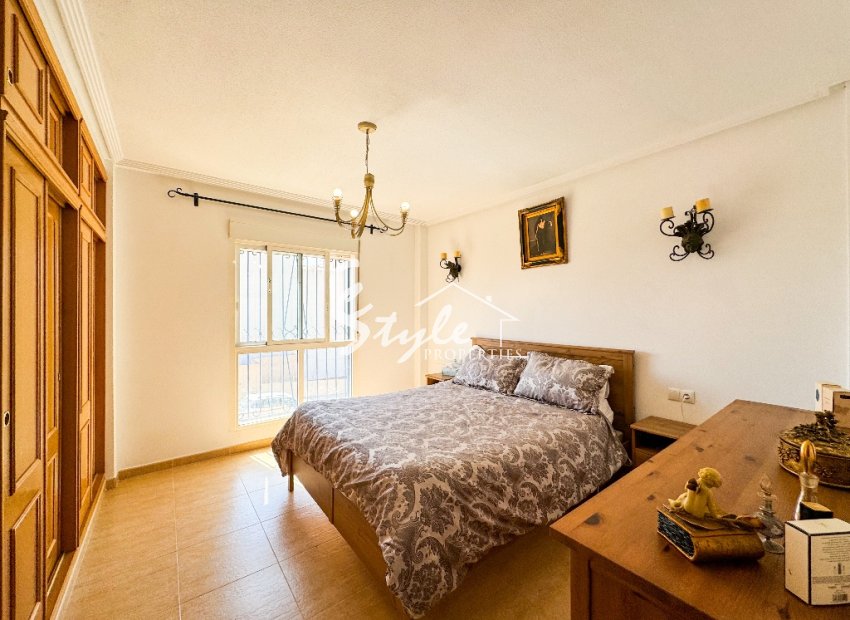 Resale - Villa - Punta Prima