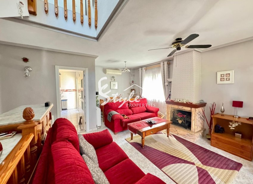 Resale - Villa - Punta Prima