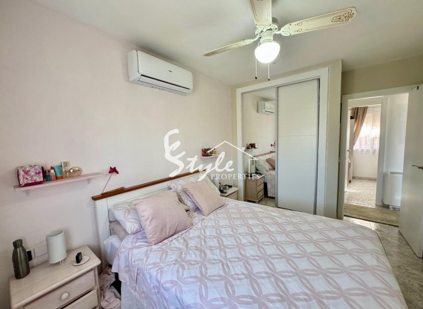 Resale - Villa - Punta Prima