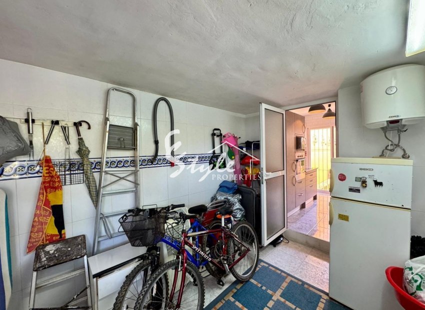 Resale - Villa - Punta Prima