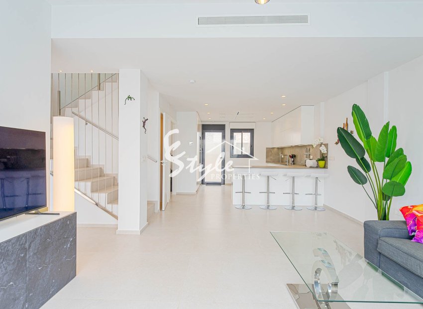 Resale - Villa - Punta Prima