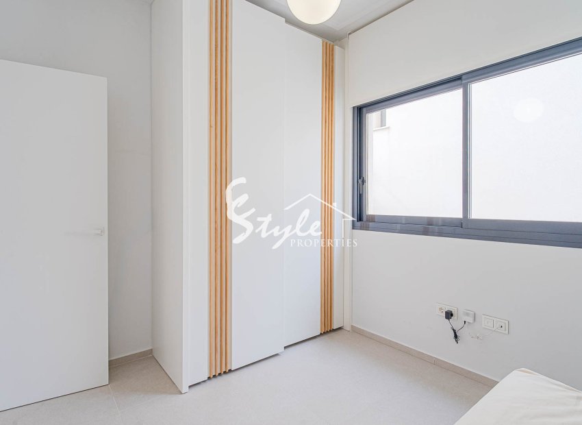 Resale - Villa - Punta Prima