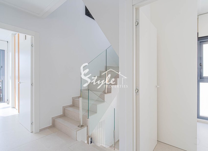 Resale - Villa - Punta Prima