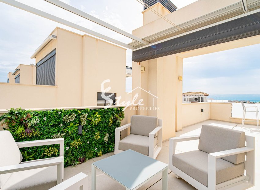 Resale - Villa - Punta Prima
