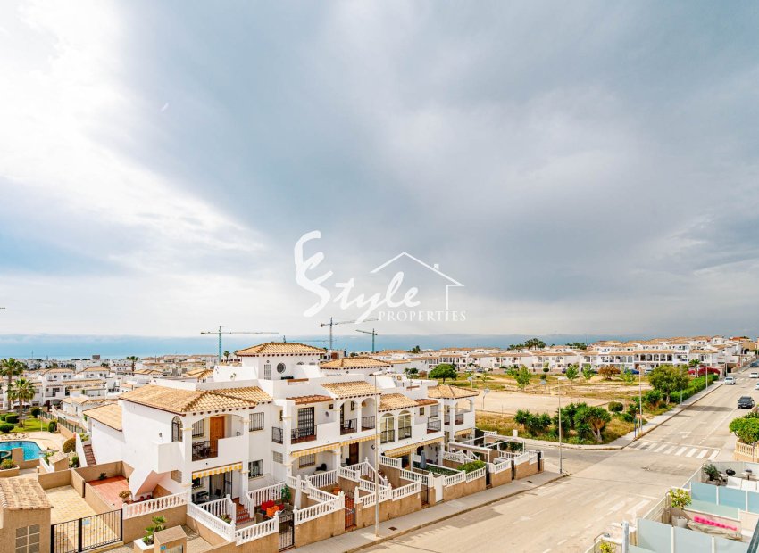 Resale - Villa - Punta Prima