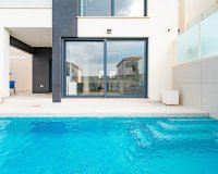 Resale - Villa - Punta Prima
