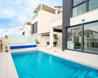Resale - Villa - Punta Prima