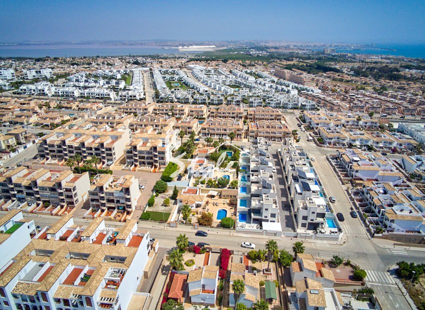 Resale - Villa - Punta Prima