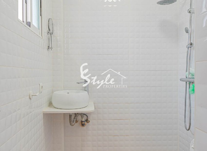 Resale - Villa - Punta Prima