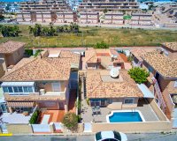 Resale - Villa - Punta Prima