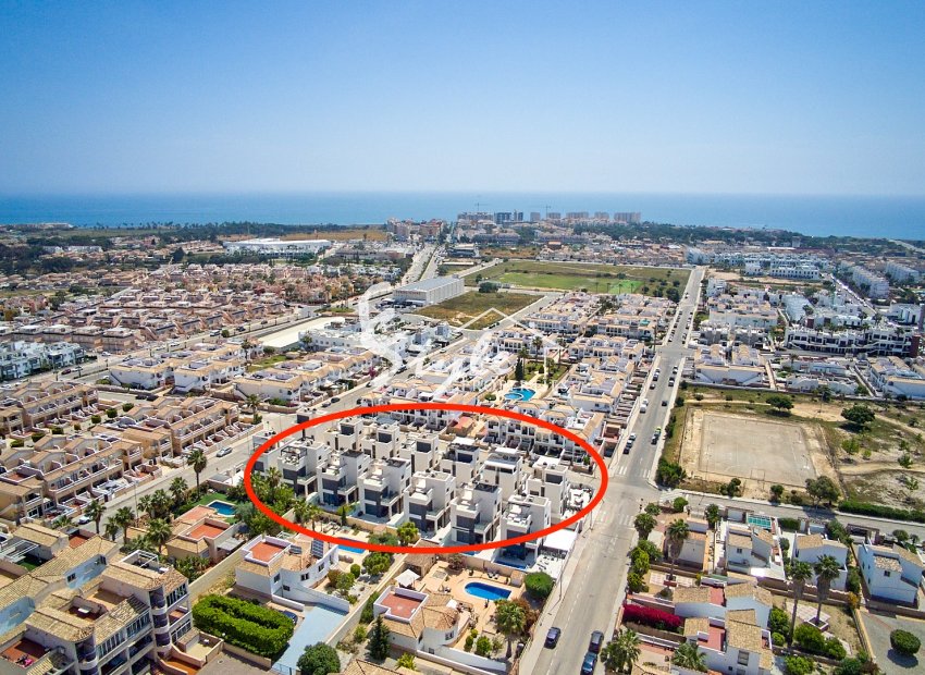 Resale - Villa - Punta Prima