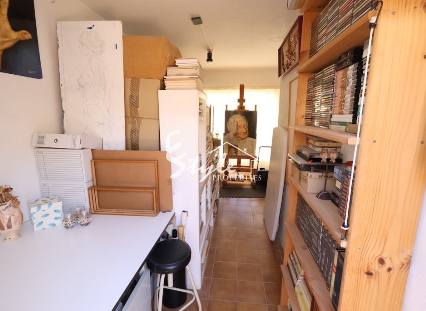 Resale - Villa - Punta Prima