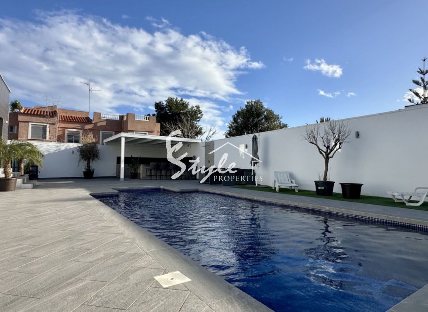 Resale - Villa - Rojales - Ciudad Quesada