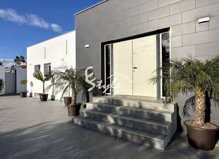 Resale - Villa - Rojales - Ciudad Quesada