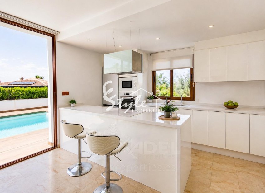 Resale - Villa - Rojales - Pueblo Lucero