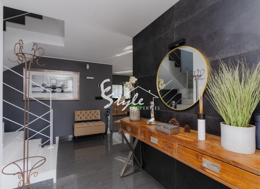 Resale - Villa - San Fulgencio - La Marina