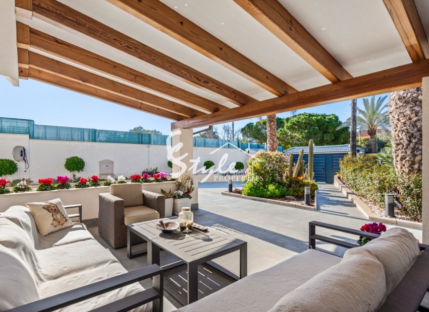 Resale - Villa - San Juan Alicante - Frank Espinós