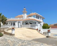 Resale - Villa - San Miguel De Salinas - BLUE LAGOON