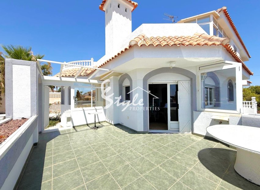 Resale - Villa - San Miguel De Salinas - BLUE LAGOON
