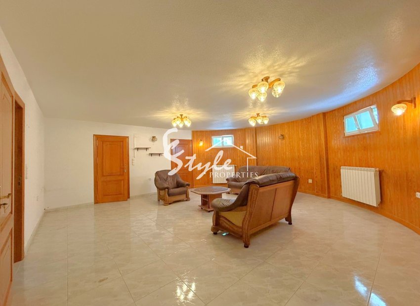 Resale - Villa - San Miguel De Salinas - BLUE LAGOON