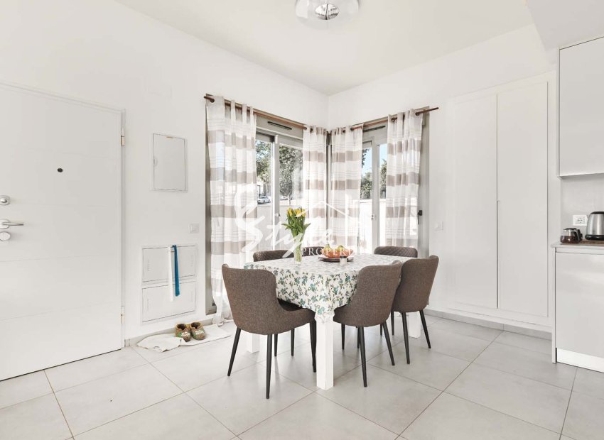 Resale - Villa - San Miguel De Salinas - San Miguel de las Salinas