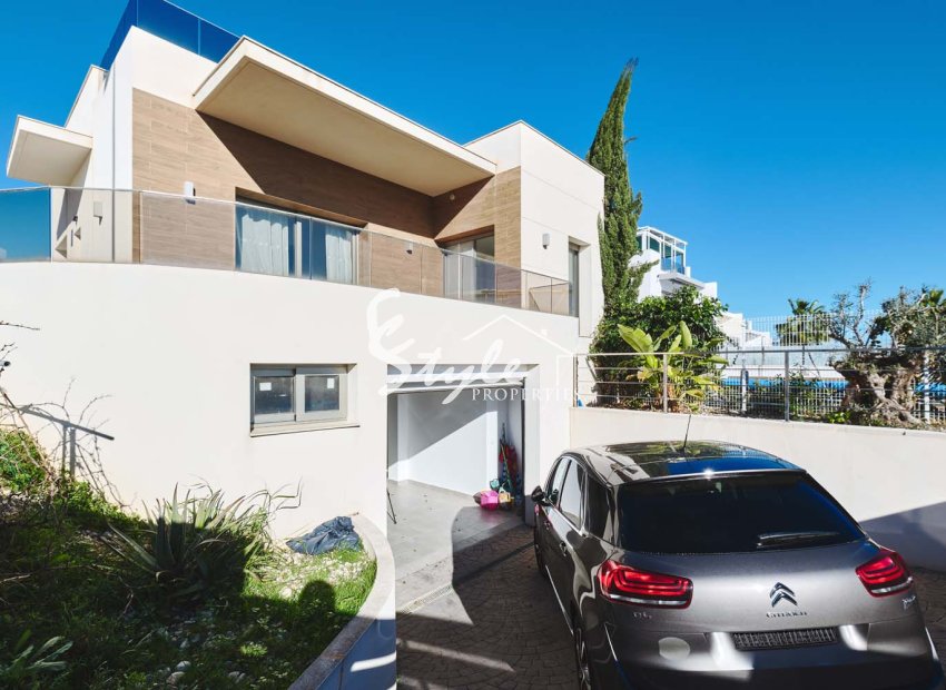 Resale - Villa - San Miguel De Salinas - San Miguel de las Salinas