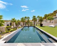 Resale - Villa - San Miguel De Salinas