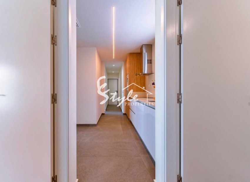 Resale - Villa - San Miguel De Salinas