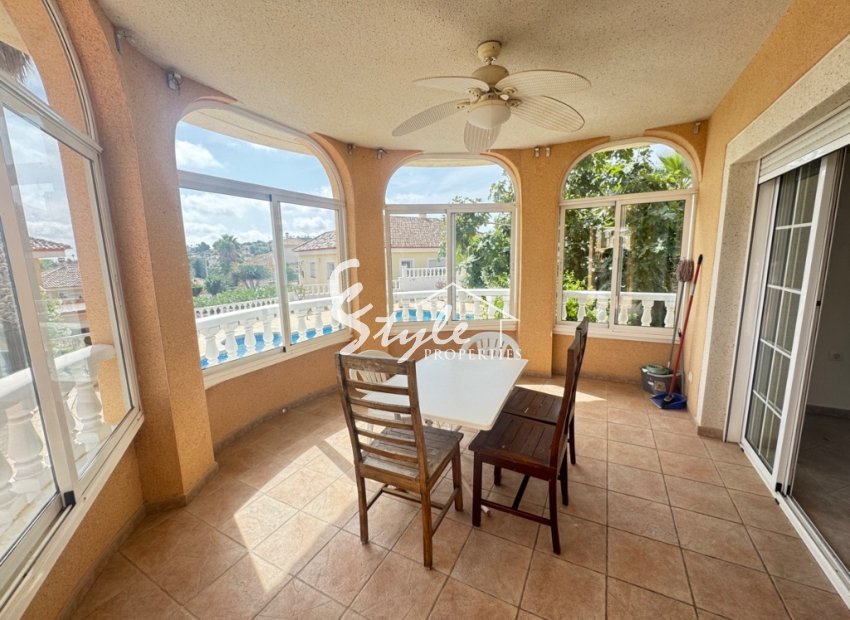 Resale - Villa - San Miguel De Salinas